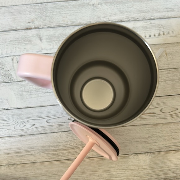 Hydro Flask 40 oz Pink Tumbler with Flexible Straw - Picture 6 of 9